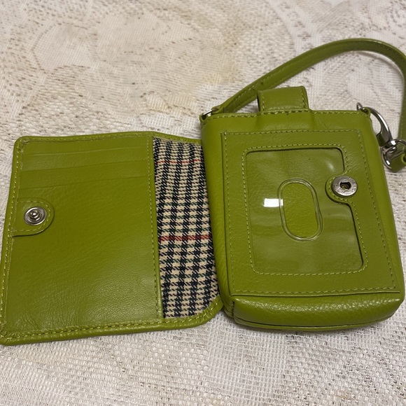 New York.Toronto genuine leather wallet. - Picture 2 of 8